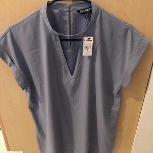SPRING SALE!Brand new women’s Express blouse!